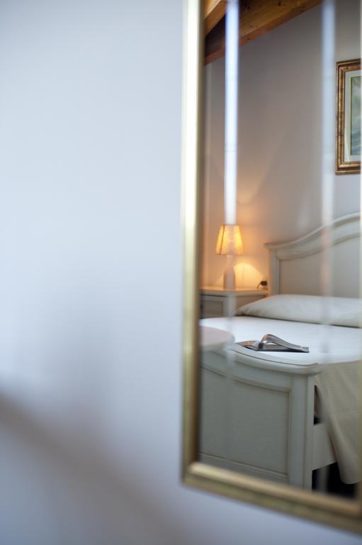 Hotel Caselle San Lazzaro di Savena Bagian luar foto