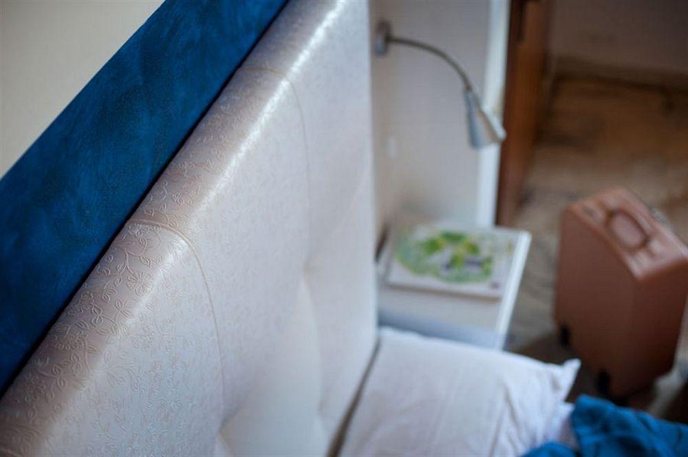 Hotel Caselle San Lazzaro di Savena Bagian luar foto